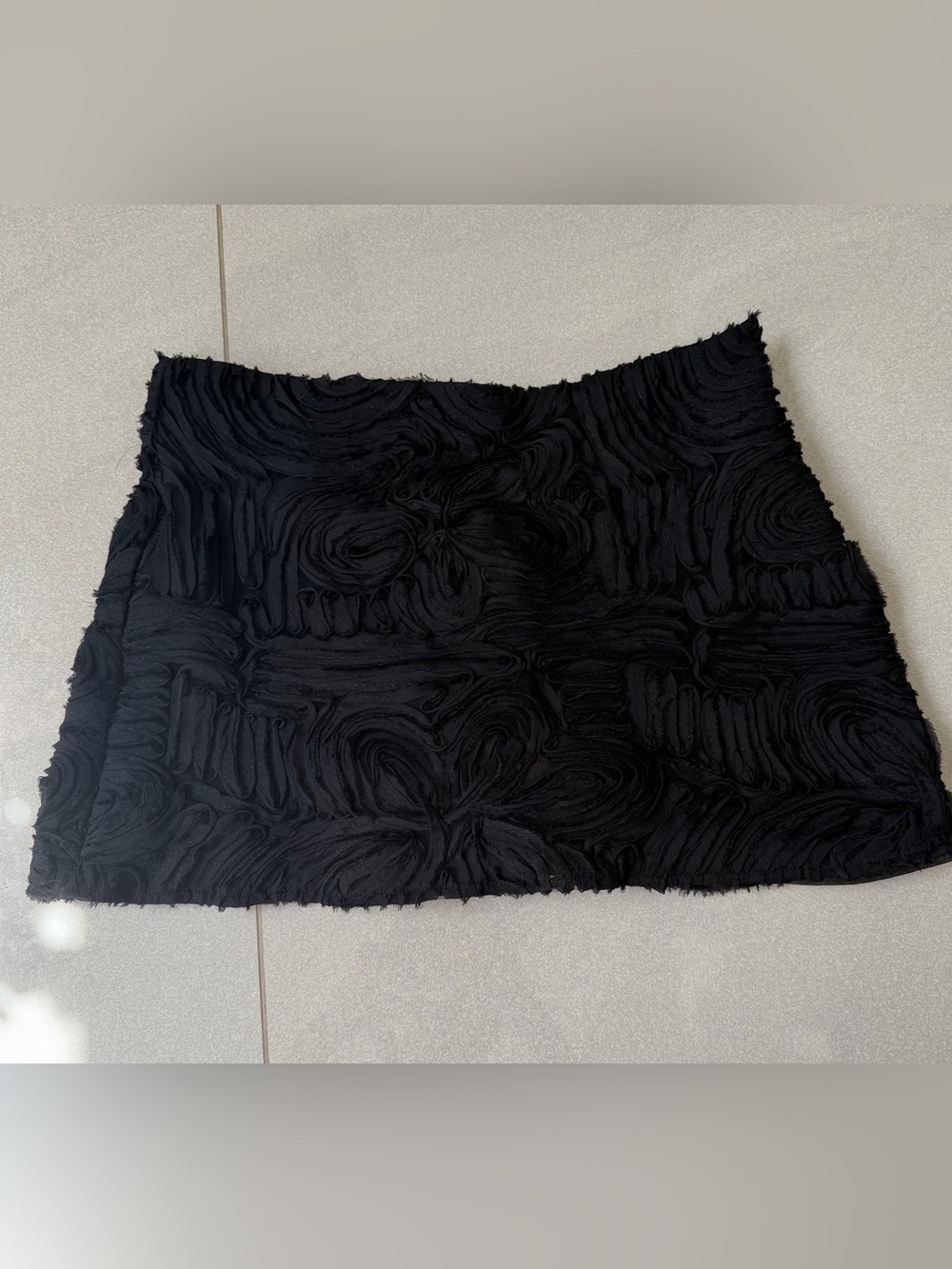SOLD OUT Zara Black Textured Floral Rosette Mini Skort Size S - Picture 5 of 7